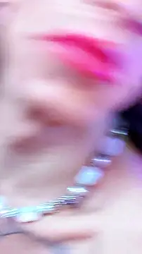 gurlnips online show from 11-11-25, 04:07