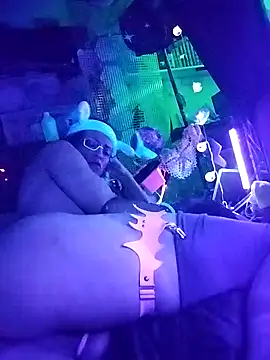 gurlnips online show from 03-22-26, 01:36