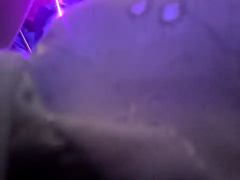 gurlnips online show from 03-30-26, 06:31