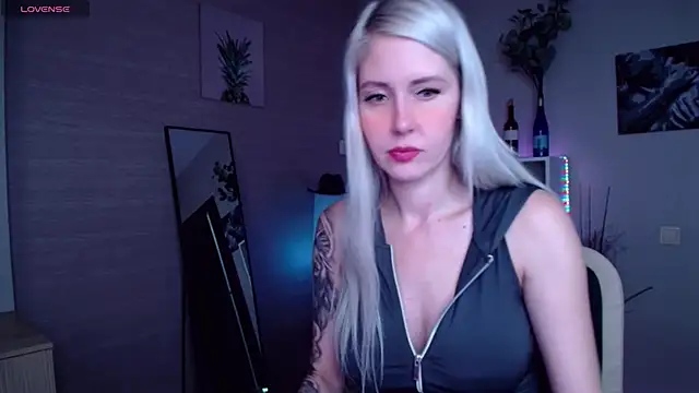 Mermaid N online show from 01-23-25, 04:52