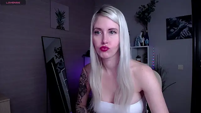 Mermaid N online show from 02-20-25, 01:46