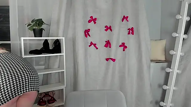 Snapshot of Rebecca_Kelly chatting on 02-03-25, 06:28 Rebecca Kelly online show from 02-03-25, 06:28