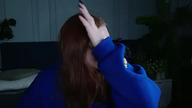 Liv Fay online show from 12-27-24, 02:01