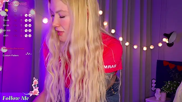 Liv Fay online show from 02-04-25, 05:01