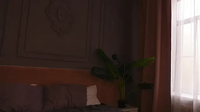 Liv Fay online show from 04-25-26, 02:14