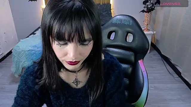 Snapshot of sailor_moon07 chatting on 10-08-25, 05:05 sailor moon07 online show from 10-08-25, 05:05