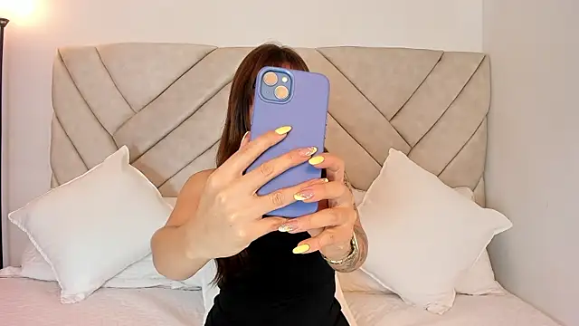 DarlinJones online show from 01-08-26, 12:18