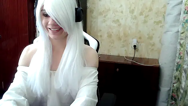 Snapshot of HilmarZ chatting on 10-20-25, 03:56 HilmarZ online show from 10-20-25, 03:56