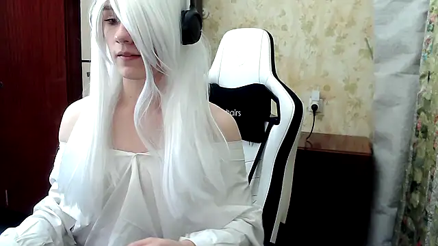 Snapshot of HilmarZ chatting on 10-22-25, 06:07 HilmarZ online show from 10-22-25, 06:07