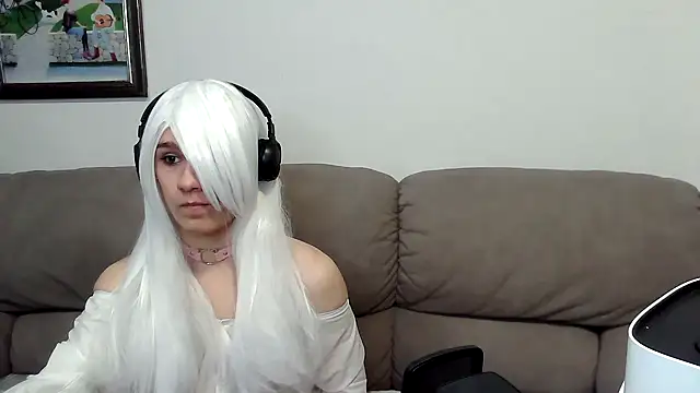 Snapshot of HilmarZ chatting on 11-03-25, 06:20 HilmarZ online show from 11-03-25, 06:20