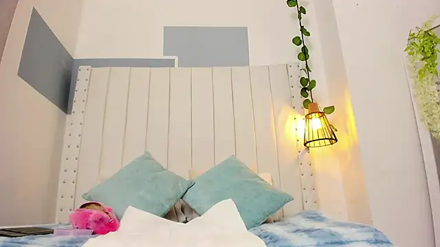 hannah gray online show from 09-12-25, 11:10