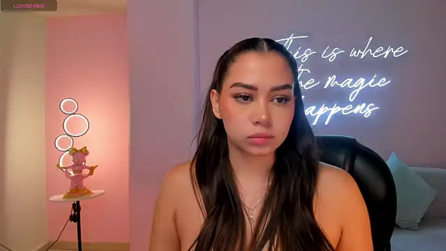 Snapshot of CelestePalmer_ chatting on 10-09-25, 10:13 CelestePalmer online show from 10-09-25, 10:13