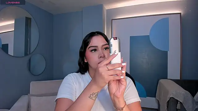 Snapshot of CelestePalmer_ chatting on 10-12-25, 08:13 CelestePalmer online show from 10-12-25, 08:13