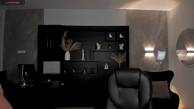 Snapshot of CelestePalmer_ chatting on 11-30-25, 11:36 CelestePalmer online show from 11-30-25, 11:36