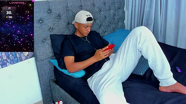 dominic smith  online show from 01-22-25, 05:48