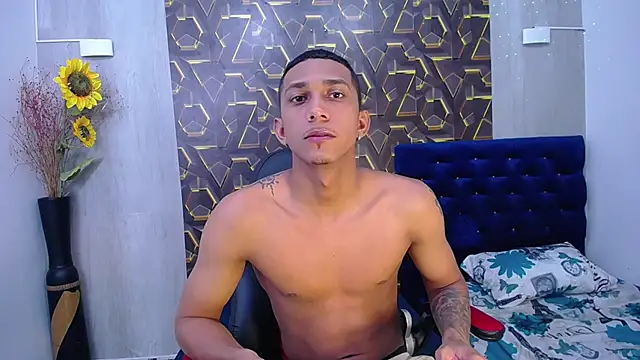 dominic smith  online show from 03-30-26, 03:18