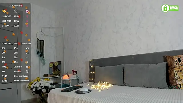 pretty yong cat online show from 11-24-25, 02:17