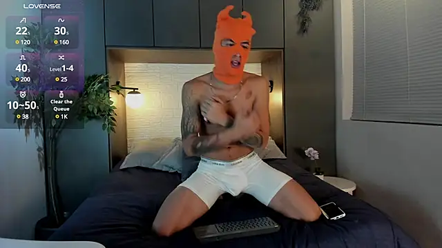 DrakeNeumann online show from 02-17-25, 03:36