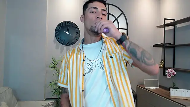 DrakeNeumann online show from 03-02-25, 03:02