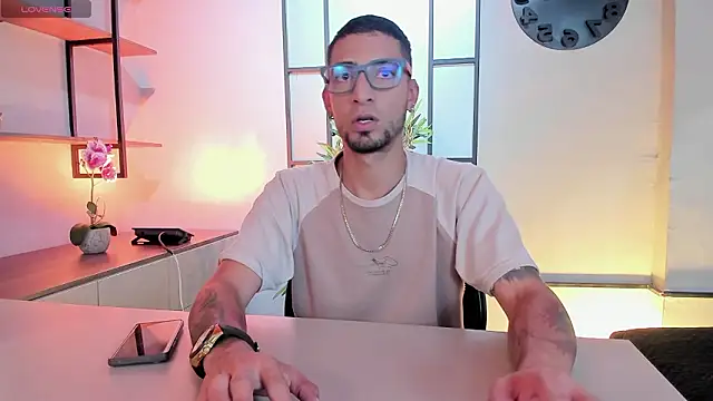 DrakeNeumann online show from 02-27-26, 03:39