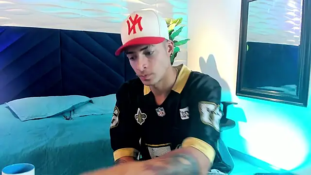 DrakeNeumann online show from 04-13-26, 03:34