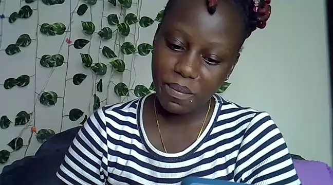 Snapshot of sexybree_ chatting on 02-06-25, 07:18 sexybree  online show from 02-06-25, 07:18