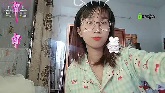 Lili 666 online show from 10-31-25, 01:50