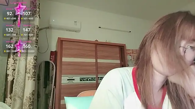 Lili 666 online show from 04-13-26, 06:02