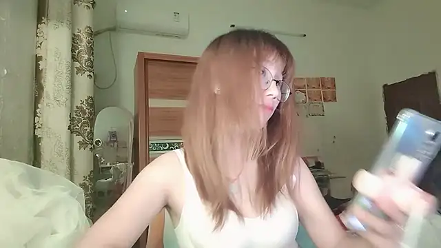 Lili 666 online show from 07-27-26, 04:58