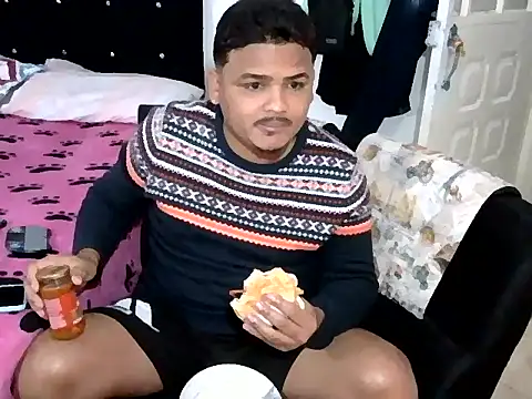 Boycuriousxxx online show from 12-17-25, 11:27