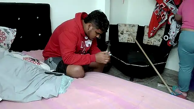 Boycuriousxxx online show from 04-26-26, 11:13