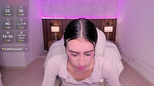 Snapshot of karlaa_james chatting on 05-21-26, 11:06 karlaa james online show from 05-21-26, 11:06