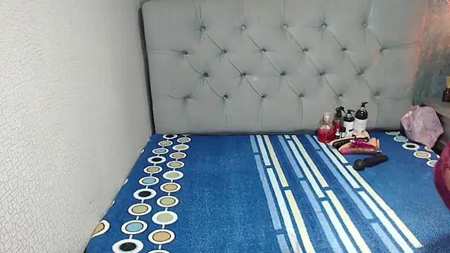 ginasailor online show from 12-15-25, 01:43