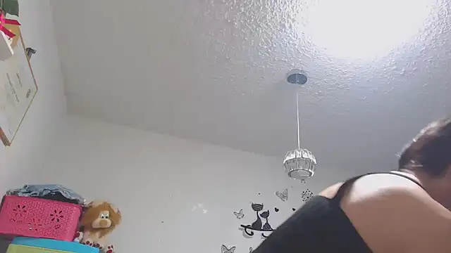 marilyn jon3s online show from 12-16-24, 07:32