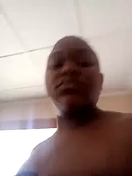 Snapshot of Sexymamibo chatting on 03-08-25, 11:27 Sexymamibo online show from 03-08-25, 11:27