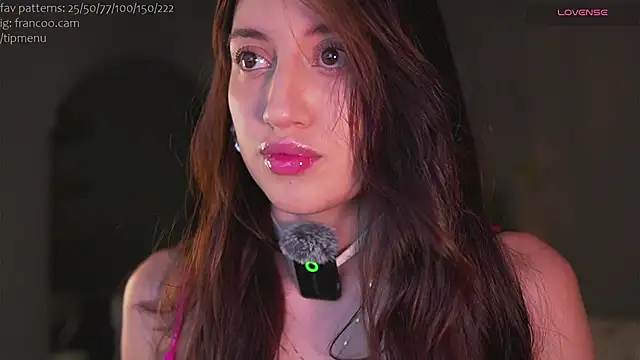 Snapshot of eimy22 chatting on 03-12-25, 10:17 eimy22 online show from 03-12-25, 10:17