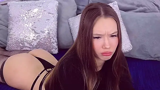 KateVon online show from 12-06-24, 06:39