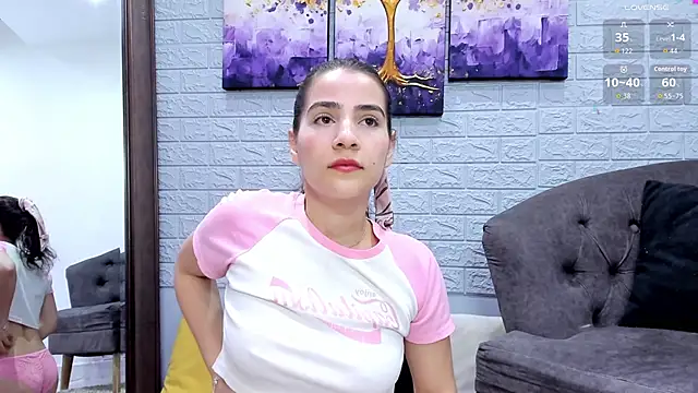 Miranda doll  online show from 02-17-26, 12:12