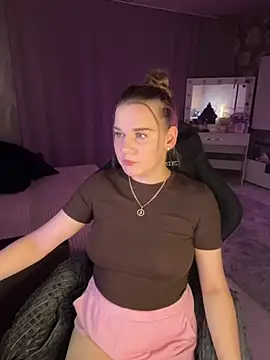 Lexi noah online show from 10-09-25, 09:13