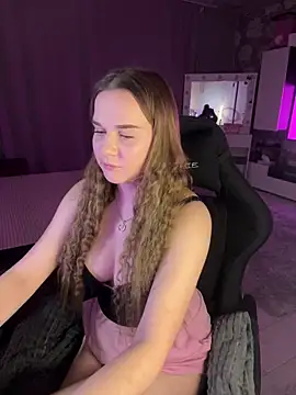 Lexi noah online show from 10-29-25, 09:49