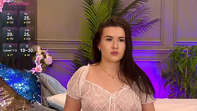 Snapshot of TrishaWinslet chatting on 03-01-25, 06:35 TrishaWinslet online show from 03-01-25, 06:35