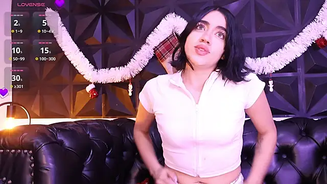 KasiaNoir  online show from 12-15-25, 12:09