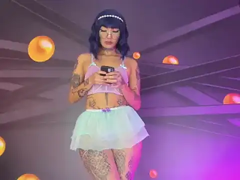 Snapshot of filletatouee chatting on 02-03-25, 11:26 filletatouee online show from 02-03-25, 11:26