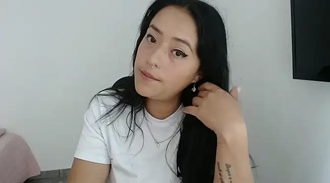 Snapshot of jjulietha95 chatting on 12-17-24, 11:28 jjulietha95 online show from 12-17-24, 11:28