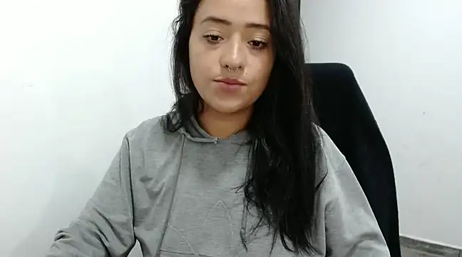 Snapshot of jjulietha95 chatting on 01-23-25, 05:24 jjulietha95 online show from 01-23-25, 05:24