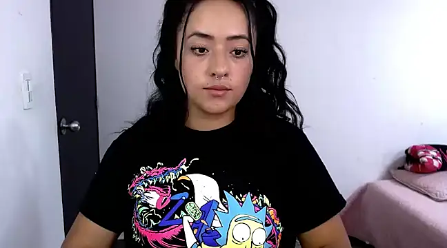 Snapshot of jjulietha95 chatting on 02-26-25, 10:53 jjulietha95 online show from 02-26-25, 10:53