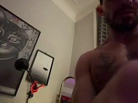 italian8764 online show from 11-12-25, 03:29