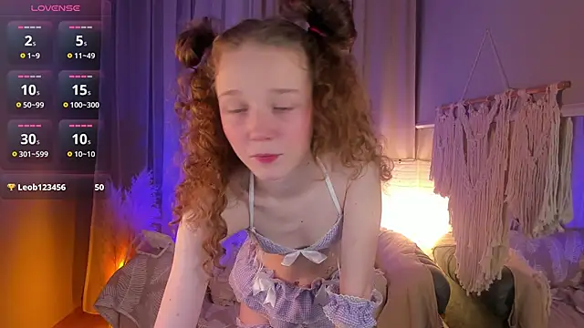  Rose Charming  online show from 03-08-25, 10:02