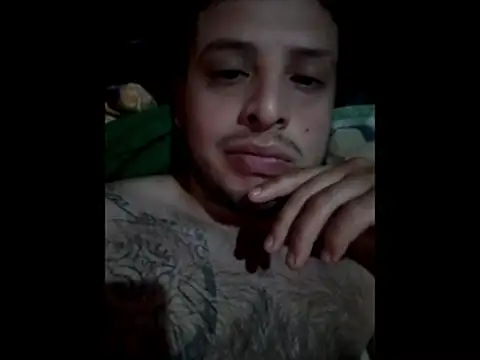 Snapshot of 100presex chatting on 11-17-25, 11:27 100presex online show from 11-17-25, 11:27