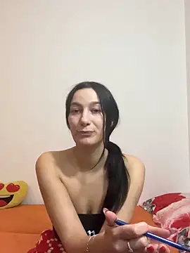 AnnnMary online show from 12-22-25, 09:56